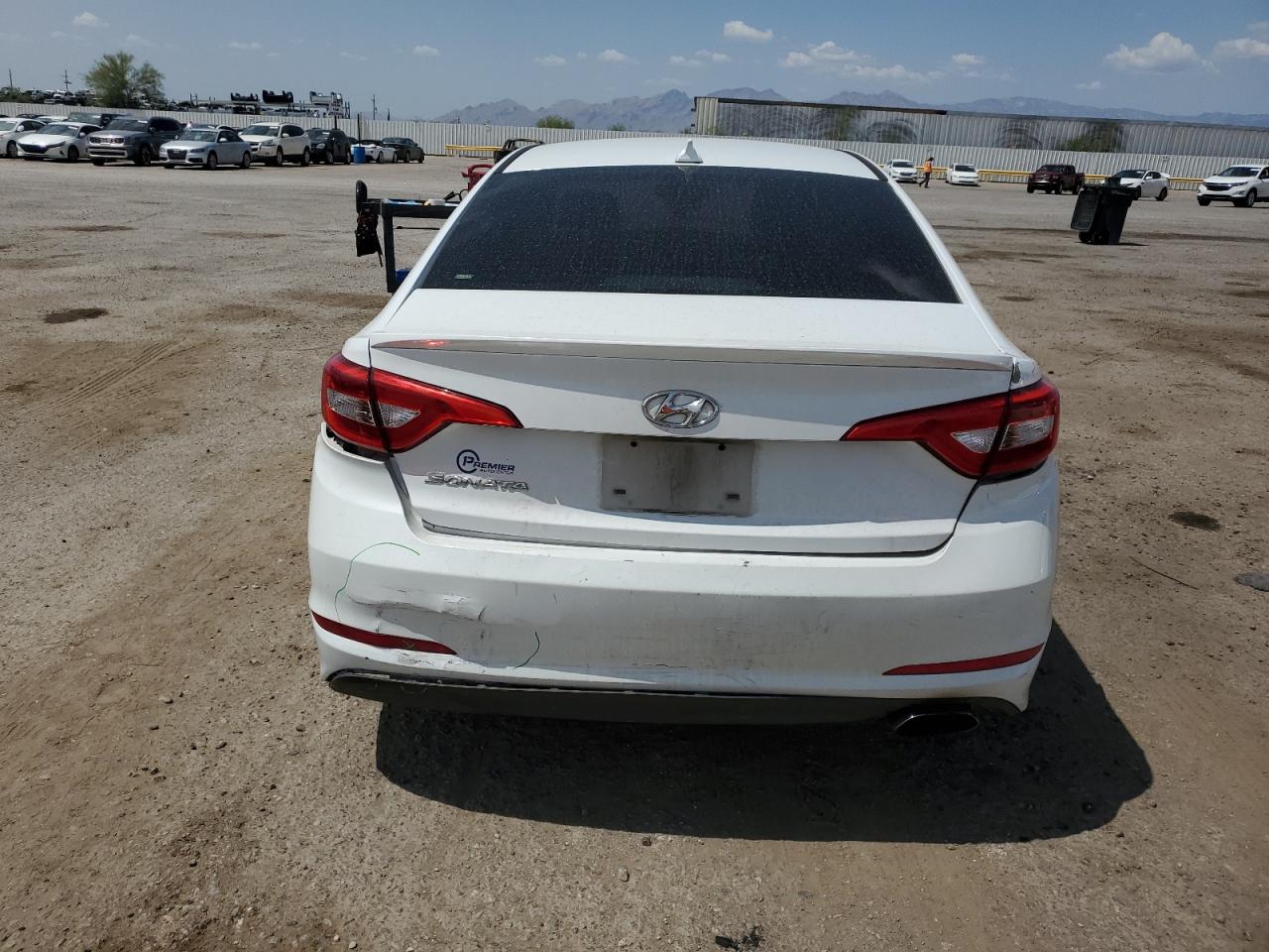 2017 Hyundai Sonata Se VIN: 5NPE24AF6HH515609 Lot: 65097225