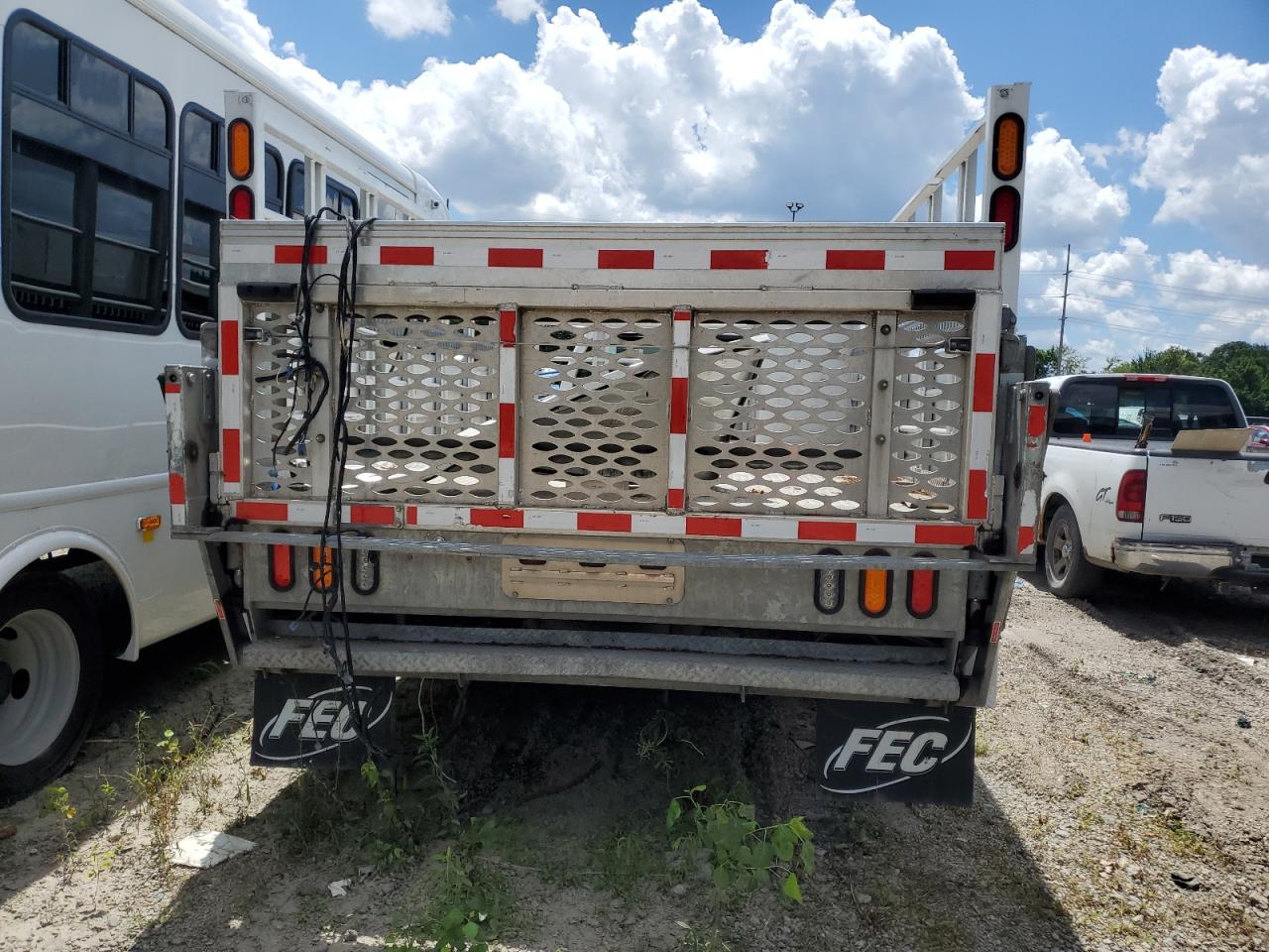 2016 Ford F550 Super Duty VIN: 1FDUF5GT1GEB00548 Lot: 63067235