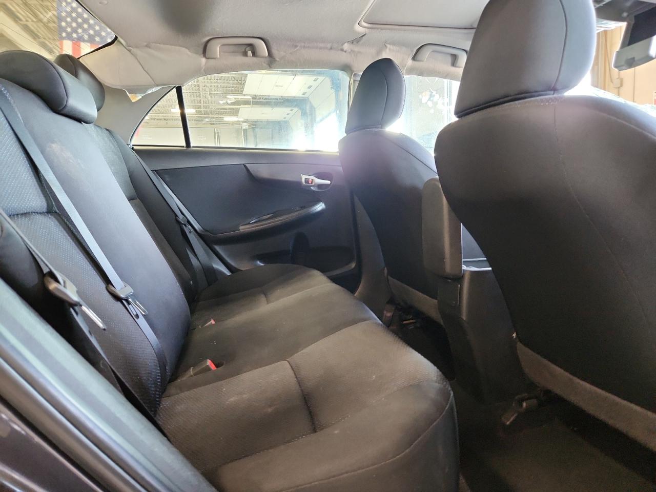 2009 Toyota Corolla Base VIN: 1NXBU40E29Z052201 Lot: 64860825