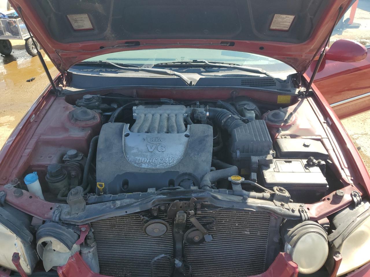 2004 Kia Optima Lx VIN: KNAGD128145295918 Lot: 64577055