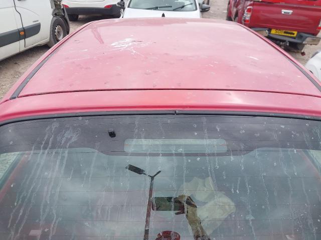 2002 NISSAN MICRA S