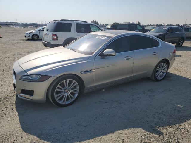 Sedans JAGUAR XF 2017 tan