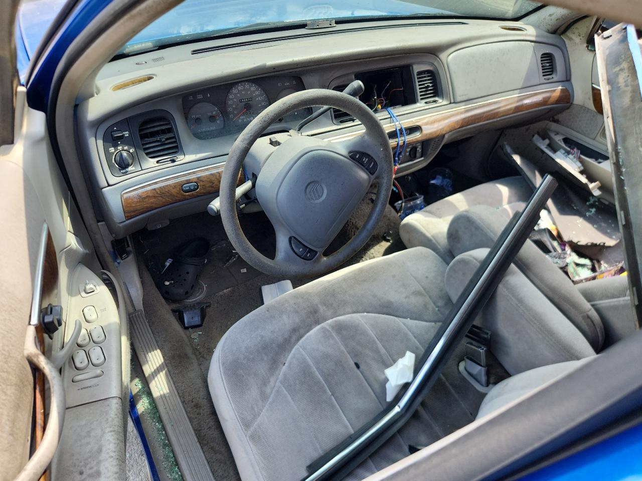 1998 Mercury Grand Marquis Gs VIN: 2MEFM74W6WX699407 Lot: 63042505
