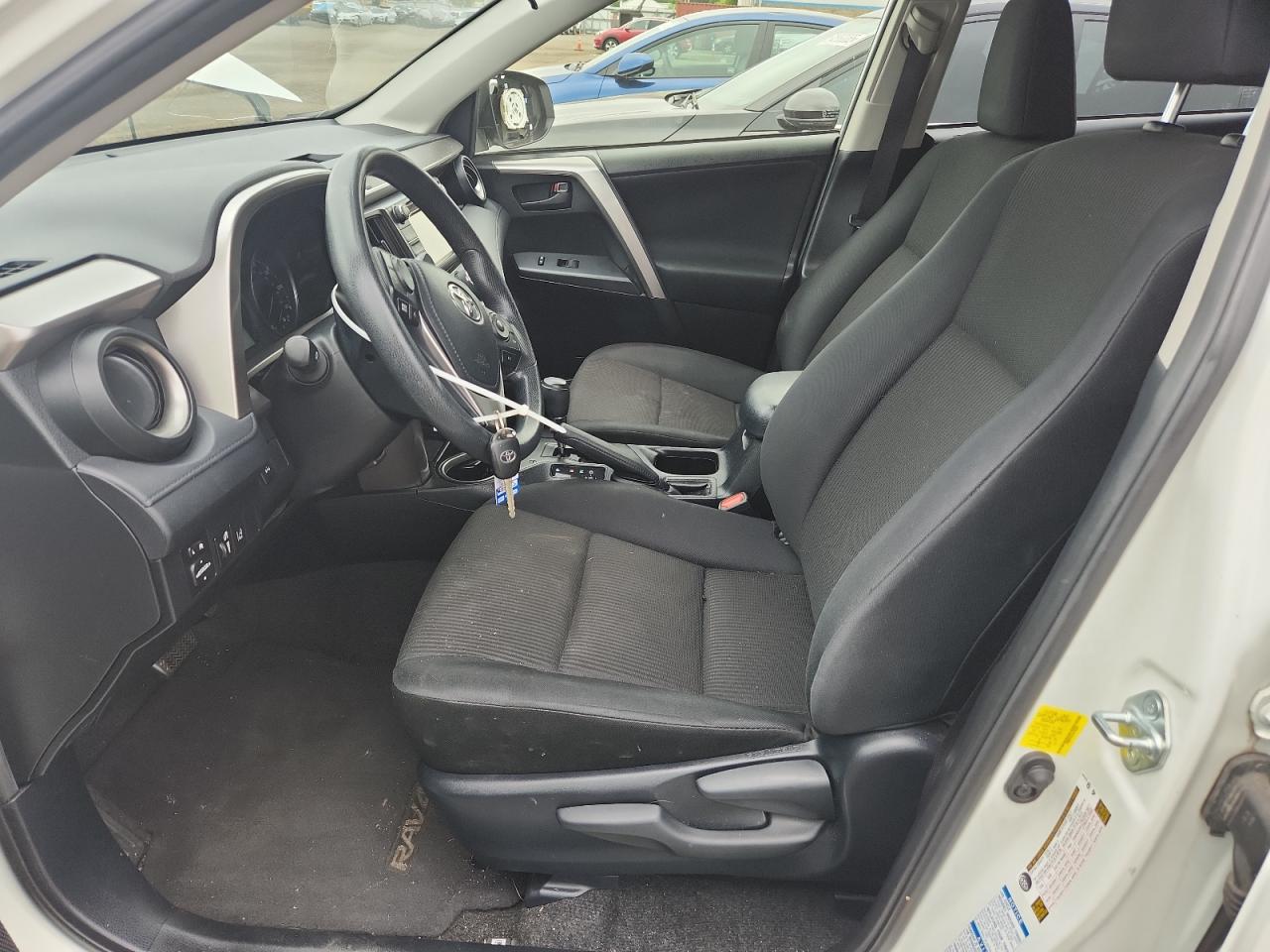 2017 Toyota Rav4 Le VIN: JTMBFREV3HJ136385 Lot: 64269355