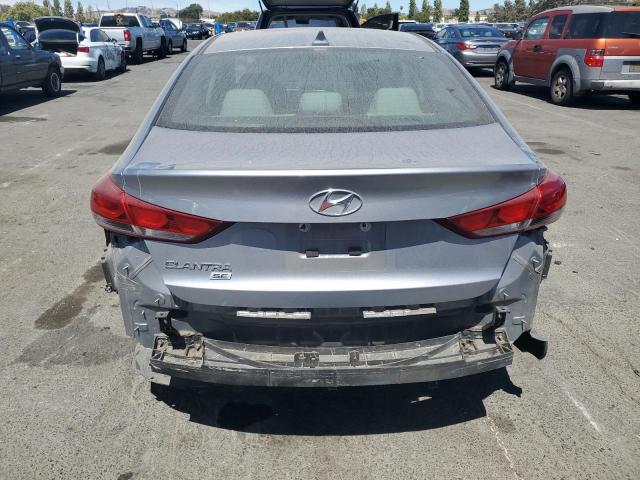  HYUNDAI ELANTRA 2017 Серебристый