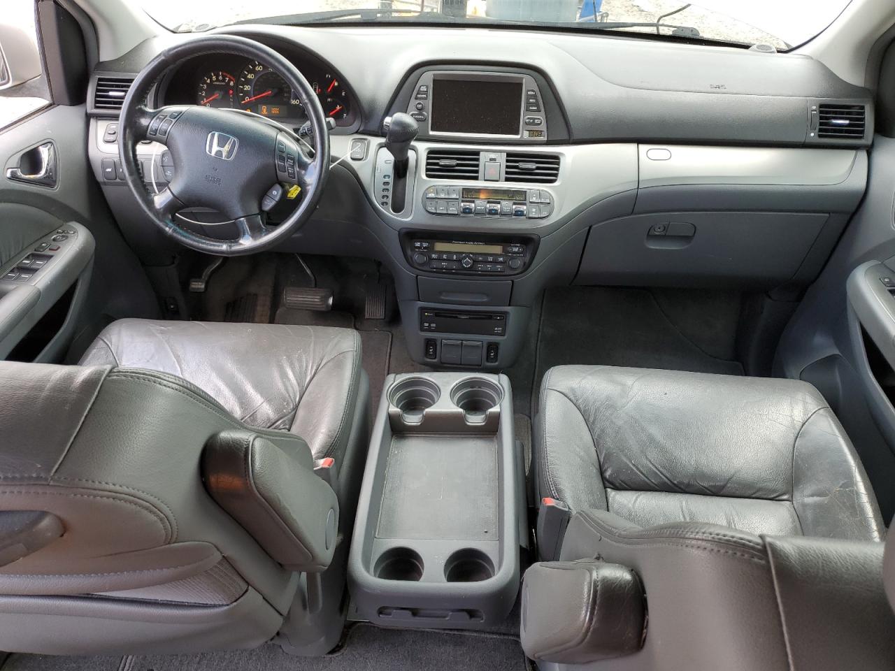 2006 Honda Odyssey Touring VIN: 5FNRL38886B015317 Lot: 63992125