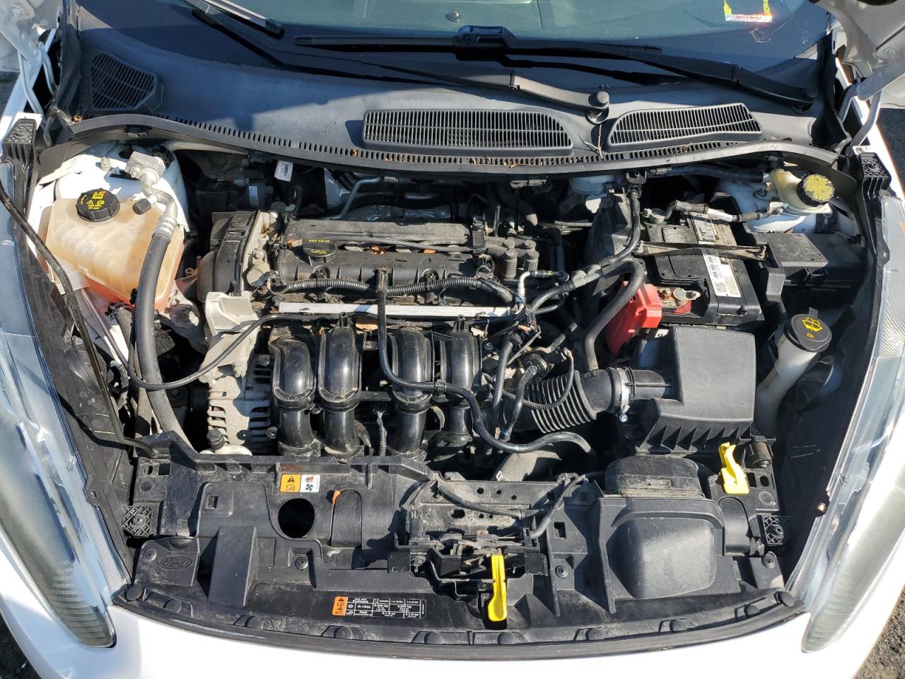 3FADP4BJ0GM126429 2016 Ford Fiesta Se