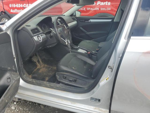  VOLKSWAGEN PASSAT 2012 Silver