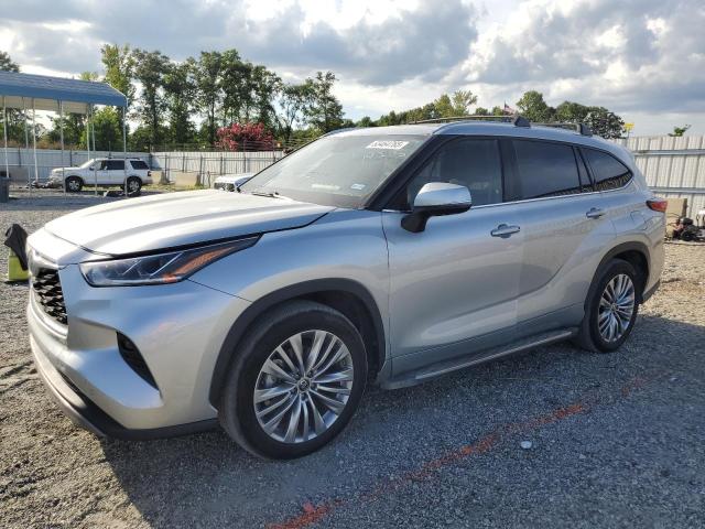  TOYOTA HIGHLANDER 2022 Silver