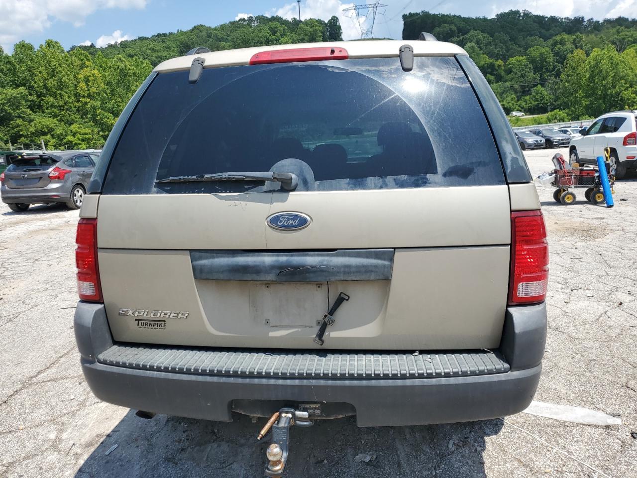 2004 Ford Explorer Xls VIN: 1FMZU72K74UB02425 Lot: 63238585