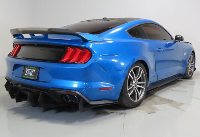  FORD MUSTANG 2019 Granatowy