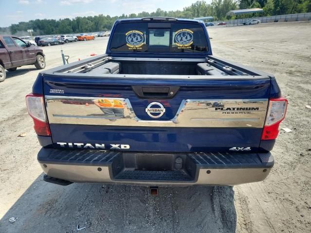  NISSAN TITAN 2017 Granatowy