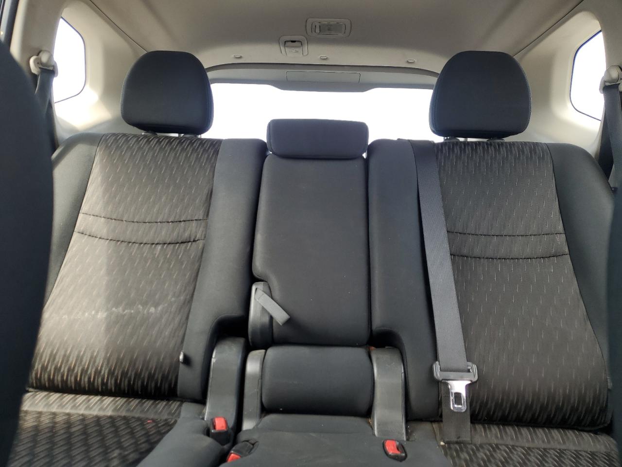 2017 Nissan Rogue S VIN: 5N1AT2MT4HC776648 Lot: 65086025