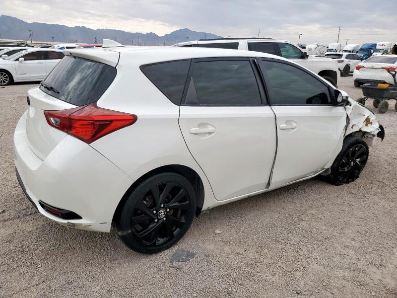  TOYOTA COROLLA 2018 Biały
