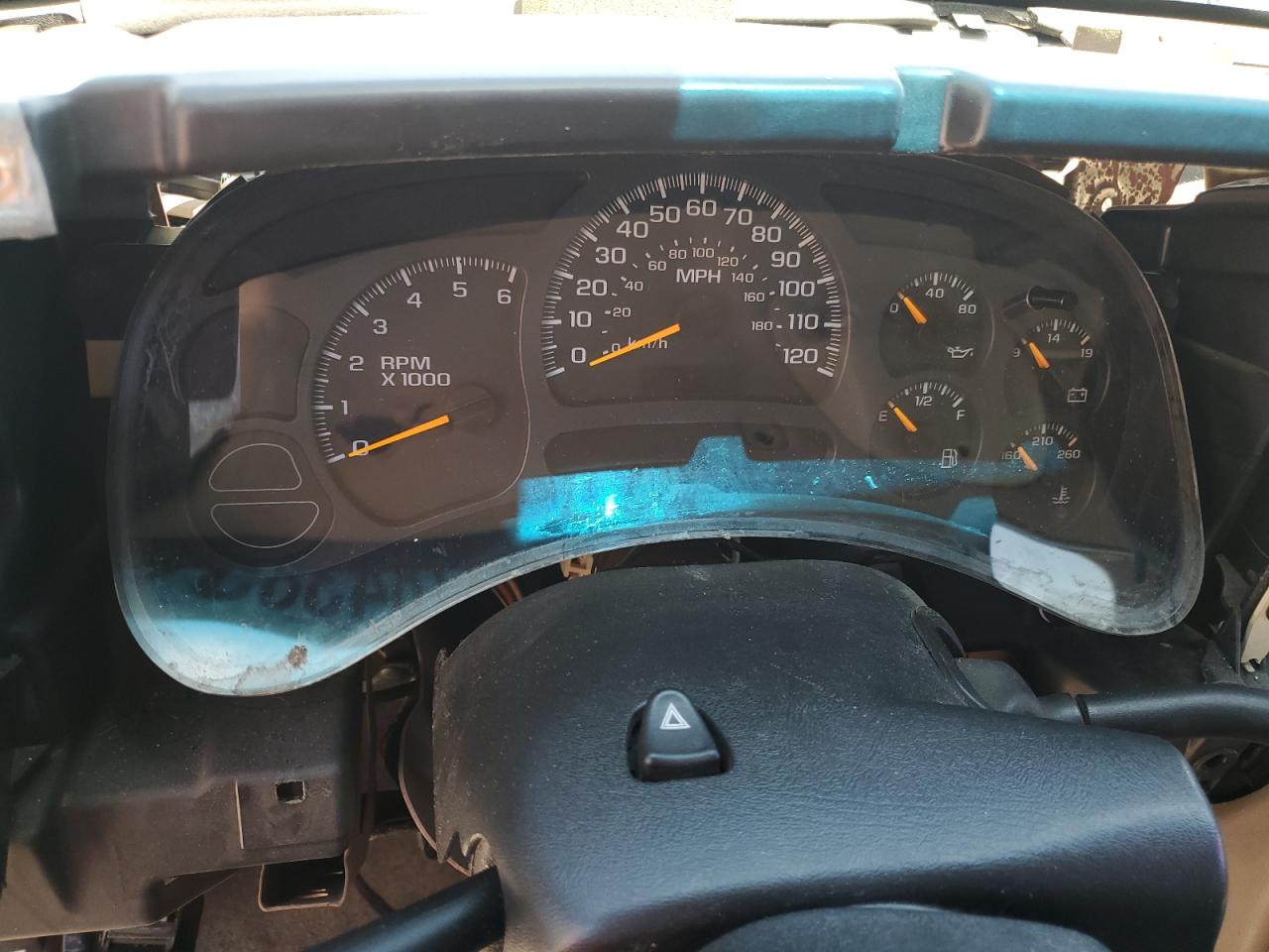 2004 GMC Yukon VIN: 1GKEC13T64J306620 Lot: 63784385