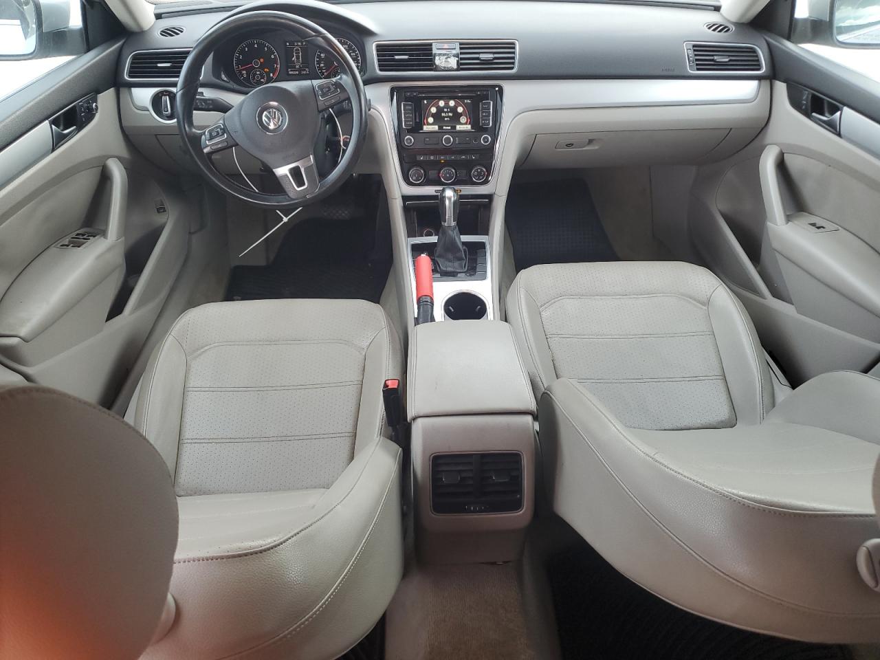 2013 Volkswagen Passat Se VIN: 1VWBP7A30DC013211 Lot: 65063585