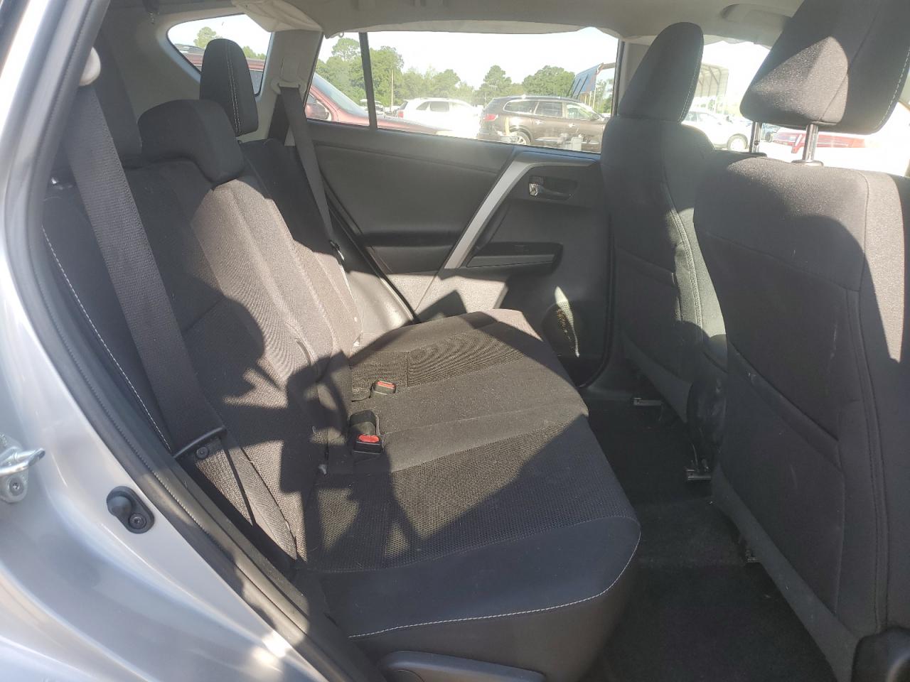 2017 Toyota Rav4 Xle VIN: 2T3WFREV7HW346572 Lot: 64392725