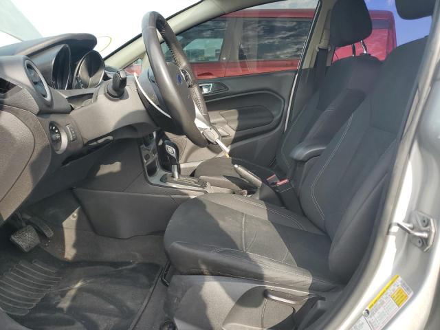  FORD FIESTA 2016 Srebrny