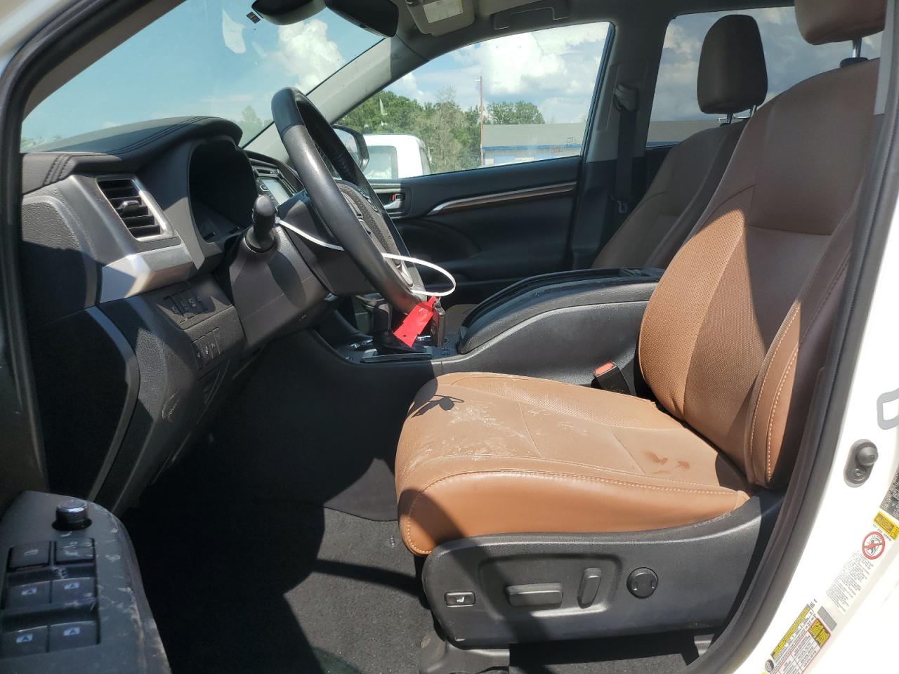 2019 Toyota Highlander Limited VIN: 5TDYZRFH0KS329887 Lot: 63302965