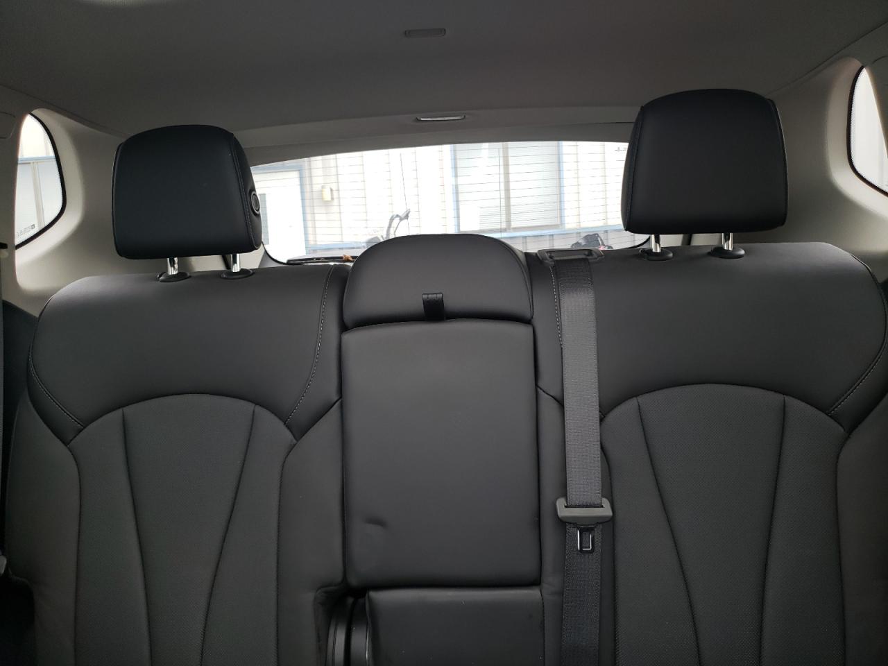 2019 Buick Envision Essence VIN: LRBFX2SA8KD014231 Lot: 64375895