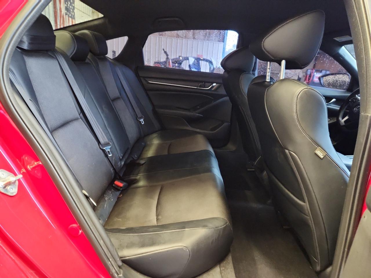 2018 Honda Accord Sport VIN: 1HGCV1F37JA131252 Lot: 62182045