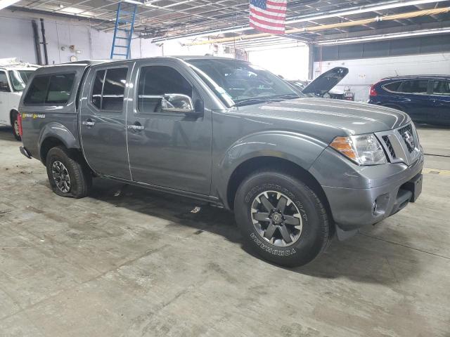  NISSAN FRONTIER 2016 Szary
