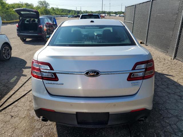 Sedans FORD TAURUS 2013 Silver