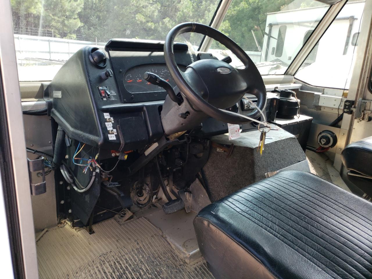 2006 Ford Econoline E450 Super Duty Commercial Stripped Chassis VIN: 1FCLE49S46HA46046 Lot: 66180095