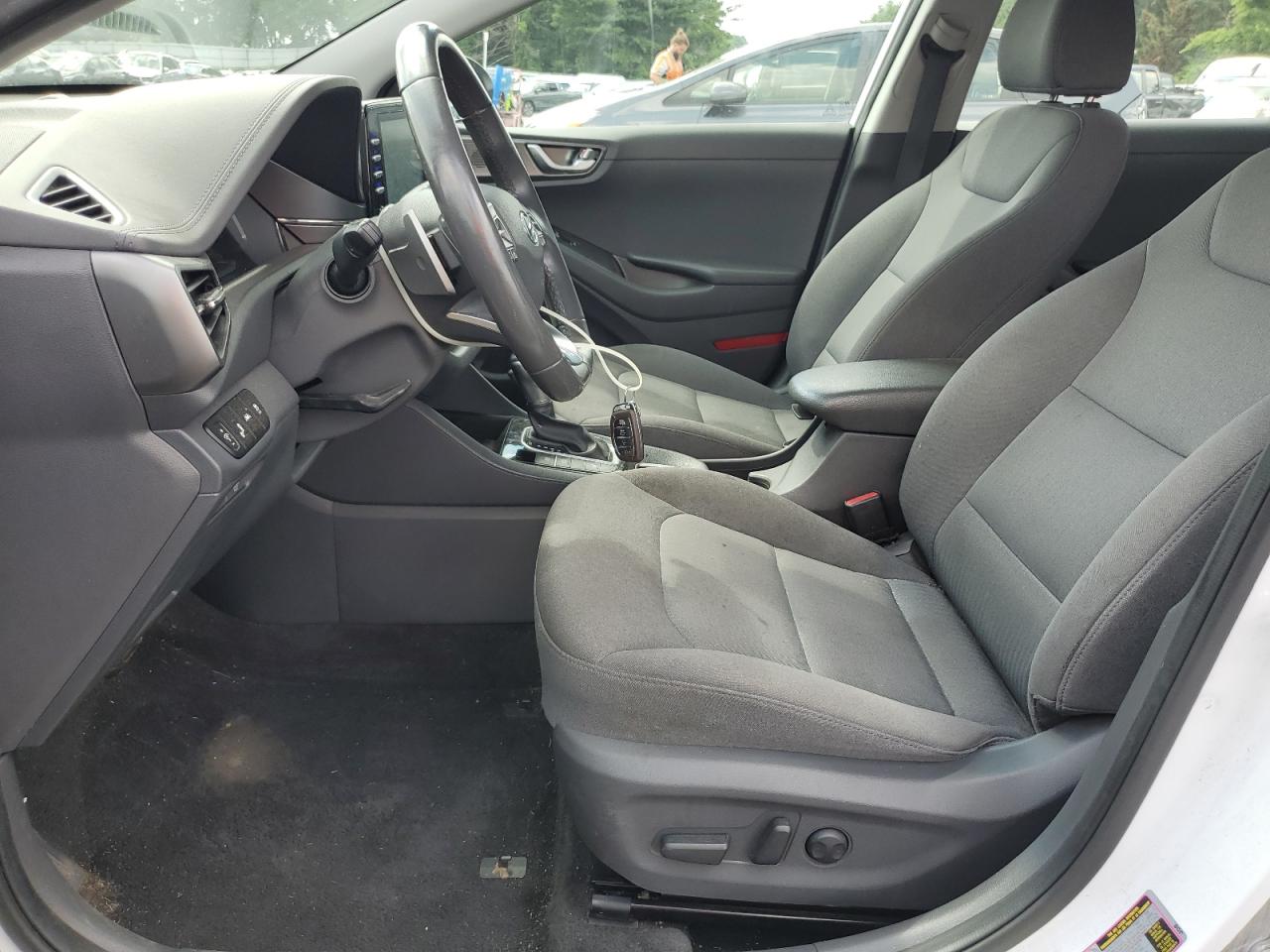 2020 Hyundai Ioniq Sel VIN: KMHC85LC2LU212318 Lot: 65203965
