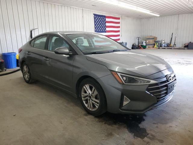  HYUNDAI ELANTRA 2019 Серый