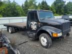 1999 INTERNATIONAL 4700 ROLLBACK TRUCK à vendre chez Copart NY - NEWBURGH