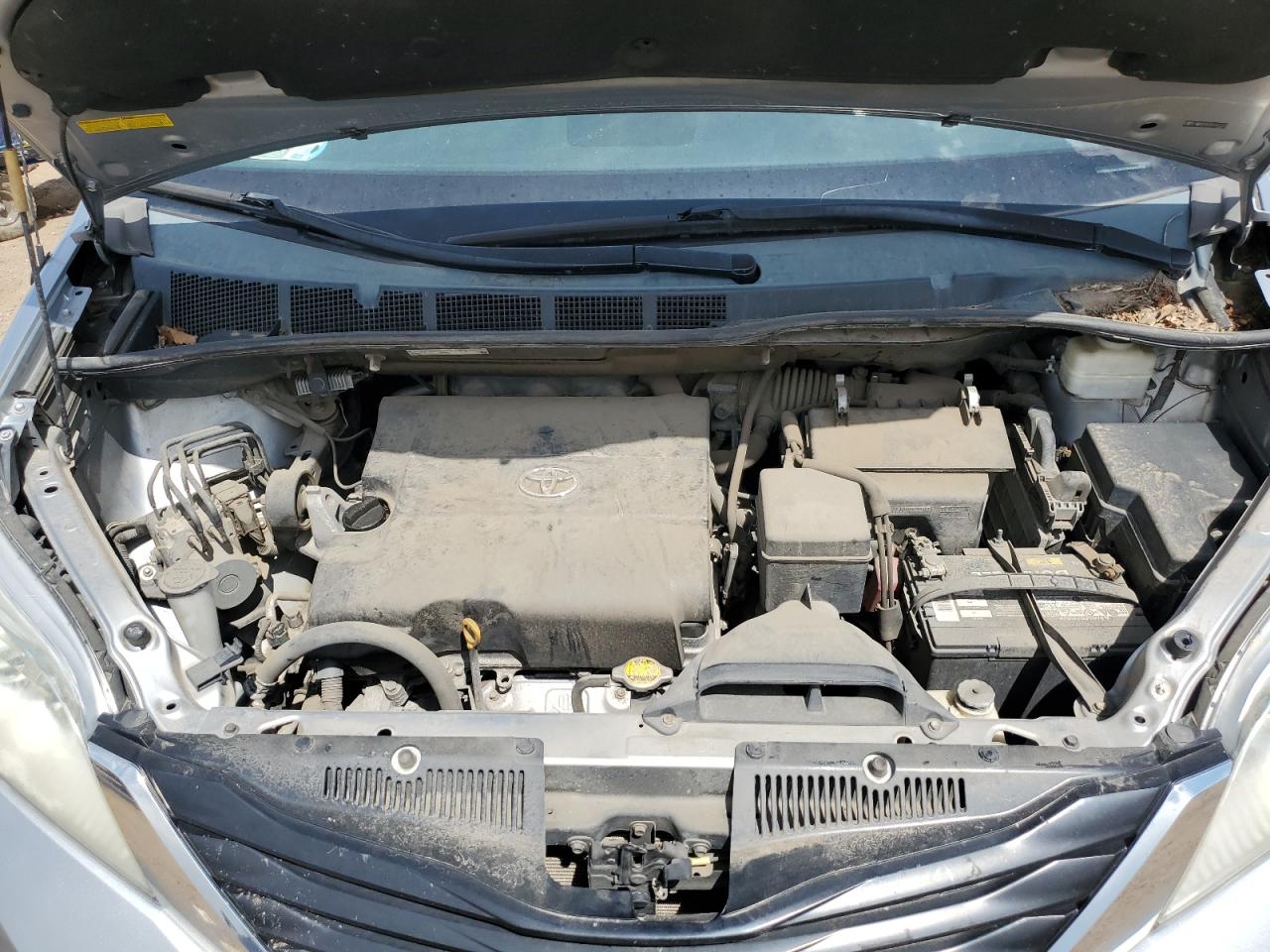 2011 Toyota Sienna Le VIN: 5TDKK3DC8BS065350 Lot: 63102045