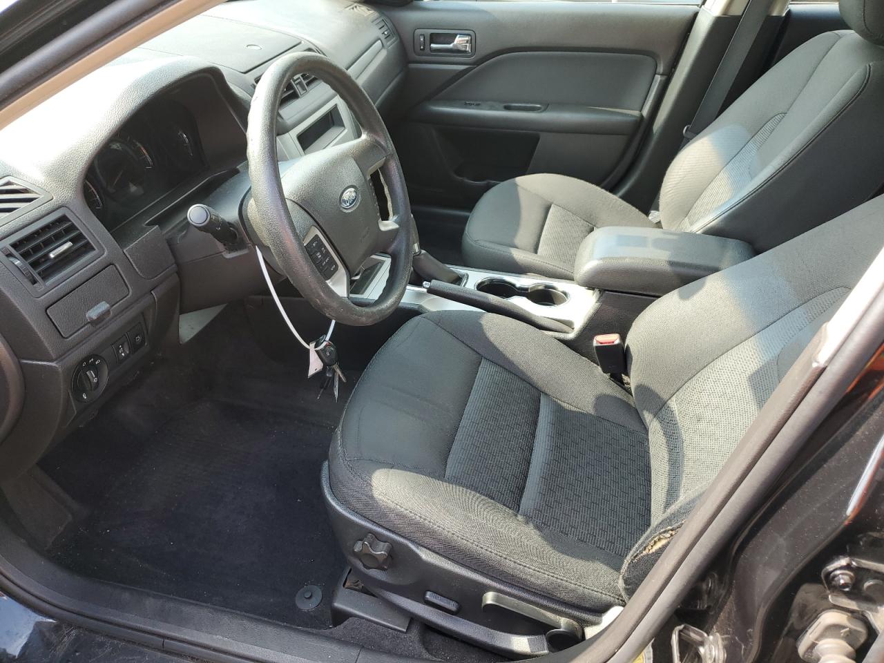2010 Ford Fusion Se VIN: 3FAHP0HA1AR295581 Lot: 64620855