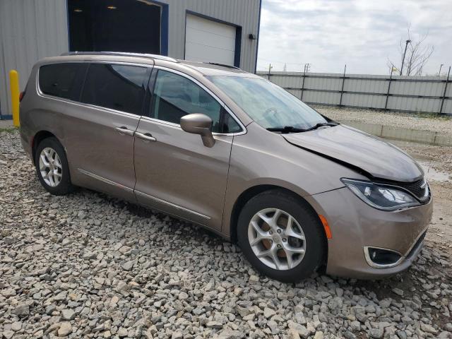  CHRYSLER PACIFICA 2017 tan