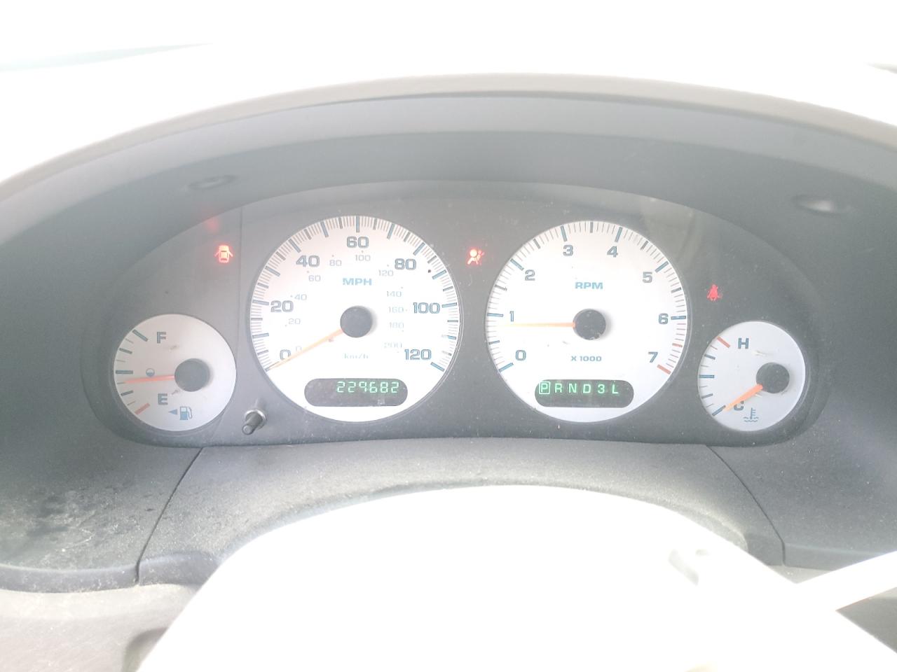 2C8GP74L72R518439 2002 Chrysler Town & Country Ex