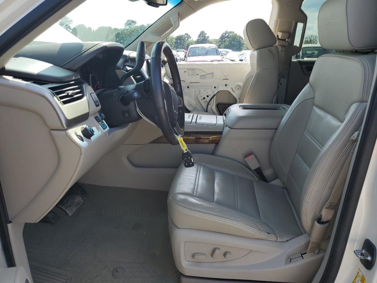 2015 GMC Yukon Denali VIN: 1GKS1CKJ9FR721133 Lot: 63393145