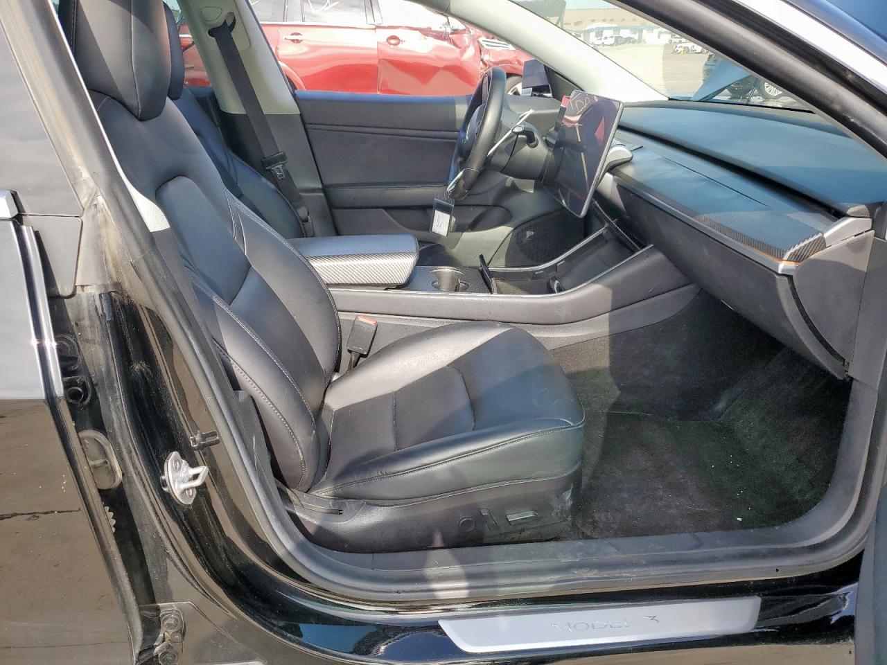2019 Tesla Model 3 VIN: 5YJ3E1EB9KF477271 Lot: 65025785