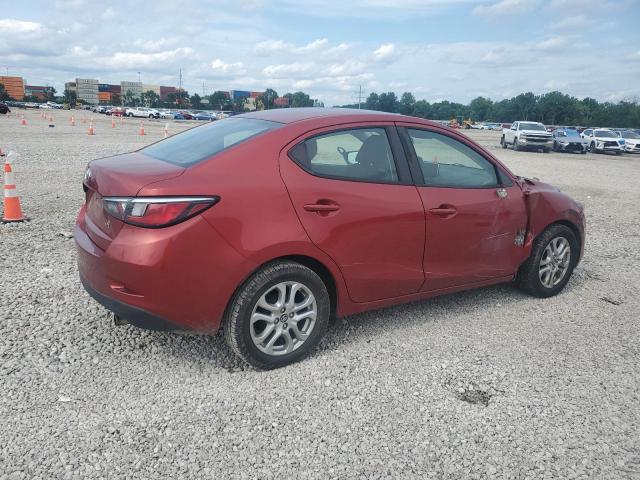  TOYOTA YARIS 2017 Czerwony