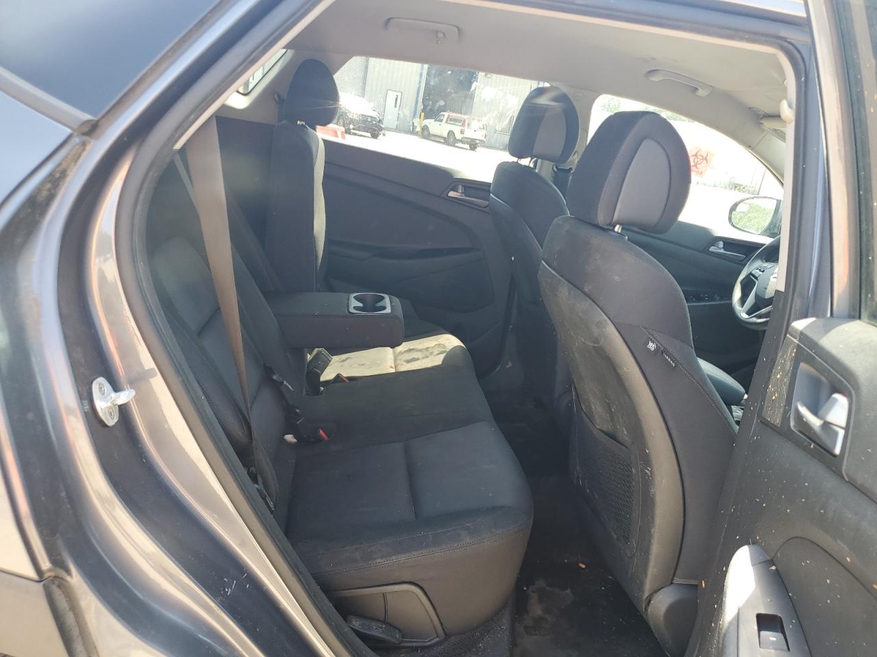2017 Hyundai Tucson Se VIN: KM8J23A4XHU465774 Lot: 64616995