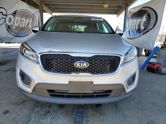  KIA SORENTO 2016 Серебристый