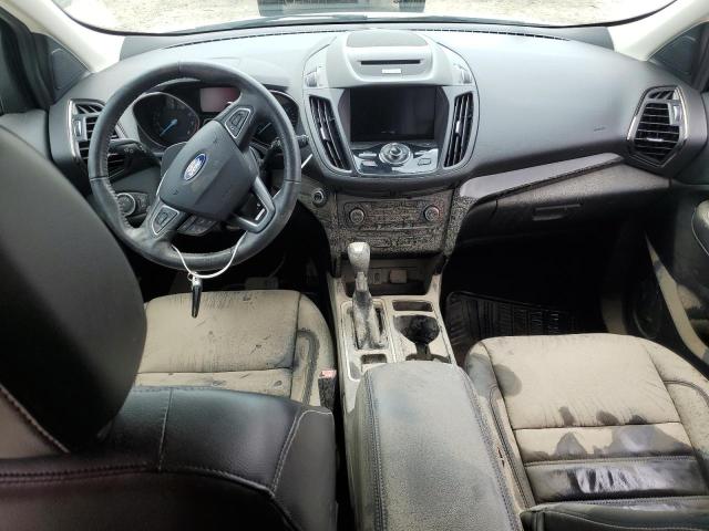  FORD ESCAPE 2017 Silver