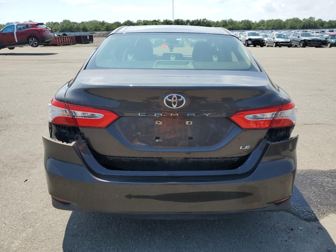2018 Toyota Camry L VIN: JTNB11HK3J3038951 Lot: 64742335