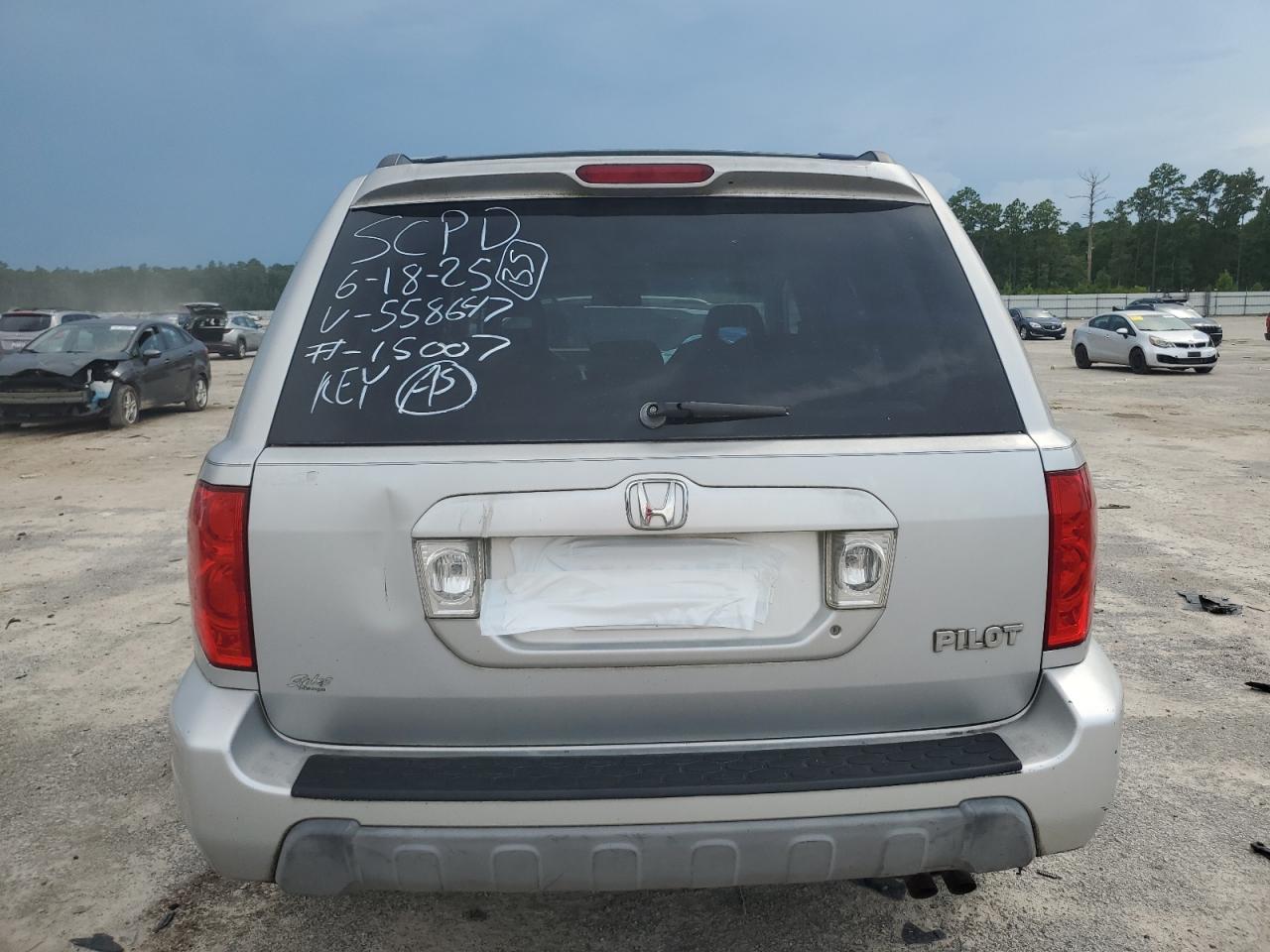2003 Honda Pilot Exl VIN: 2HKYF18513H558647 Lot: 64577925