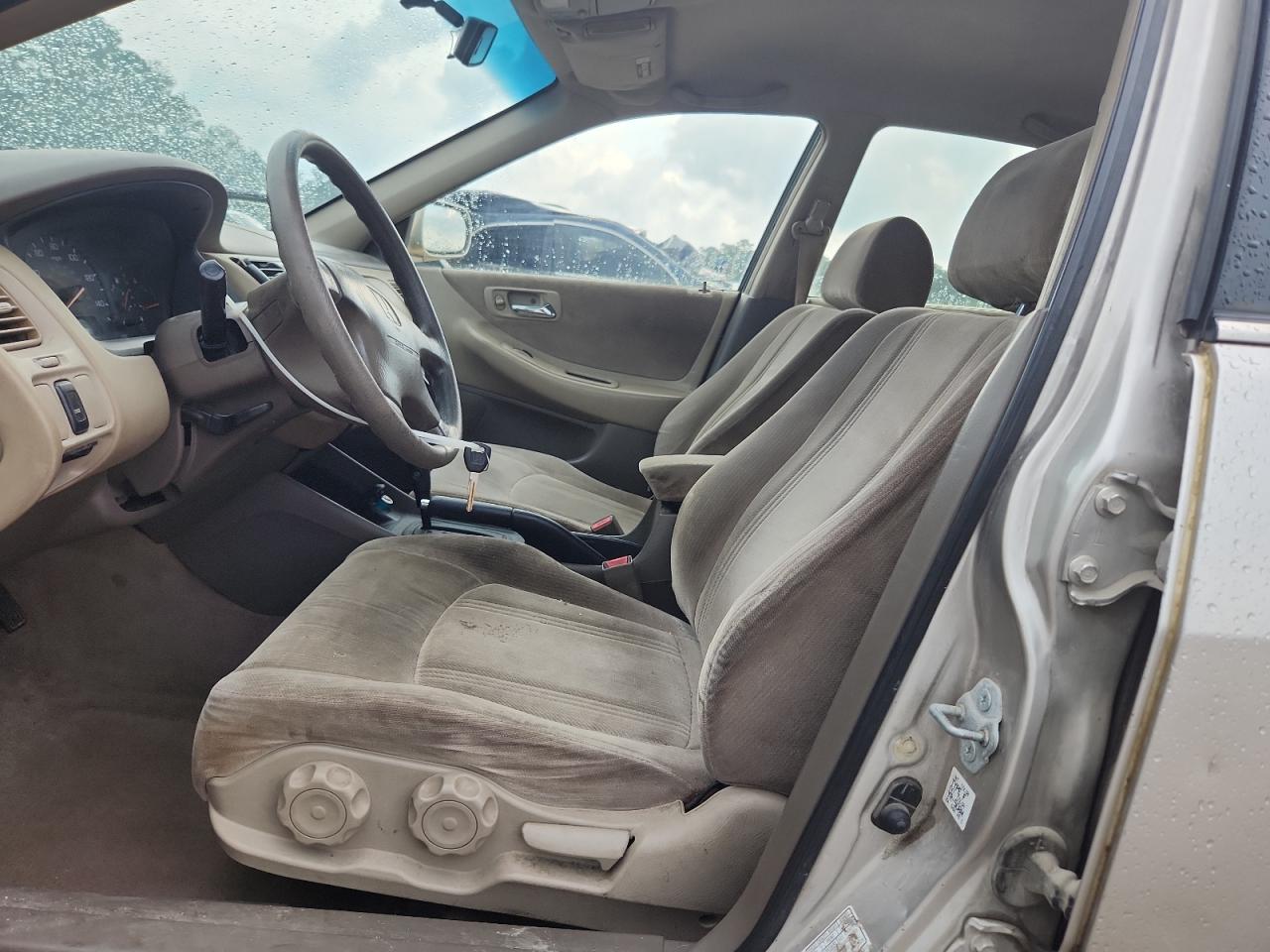 1999 Honda Accord Lx VIN: JHMCG564XXC016696 Lot: 64082545