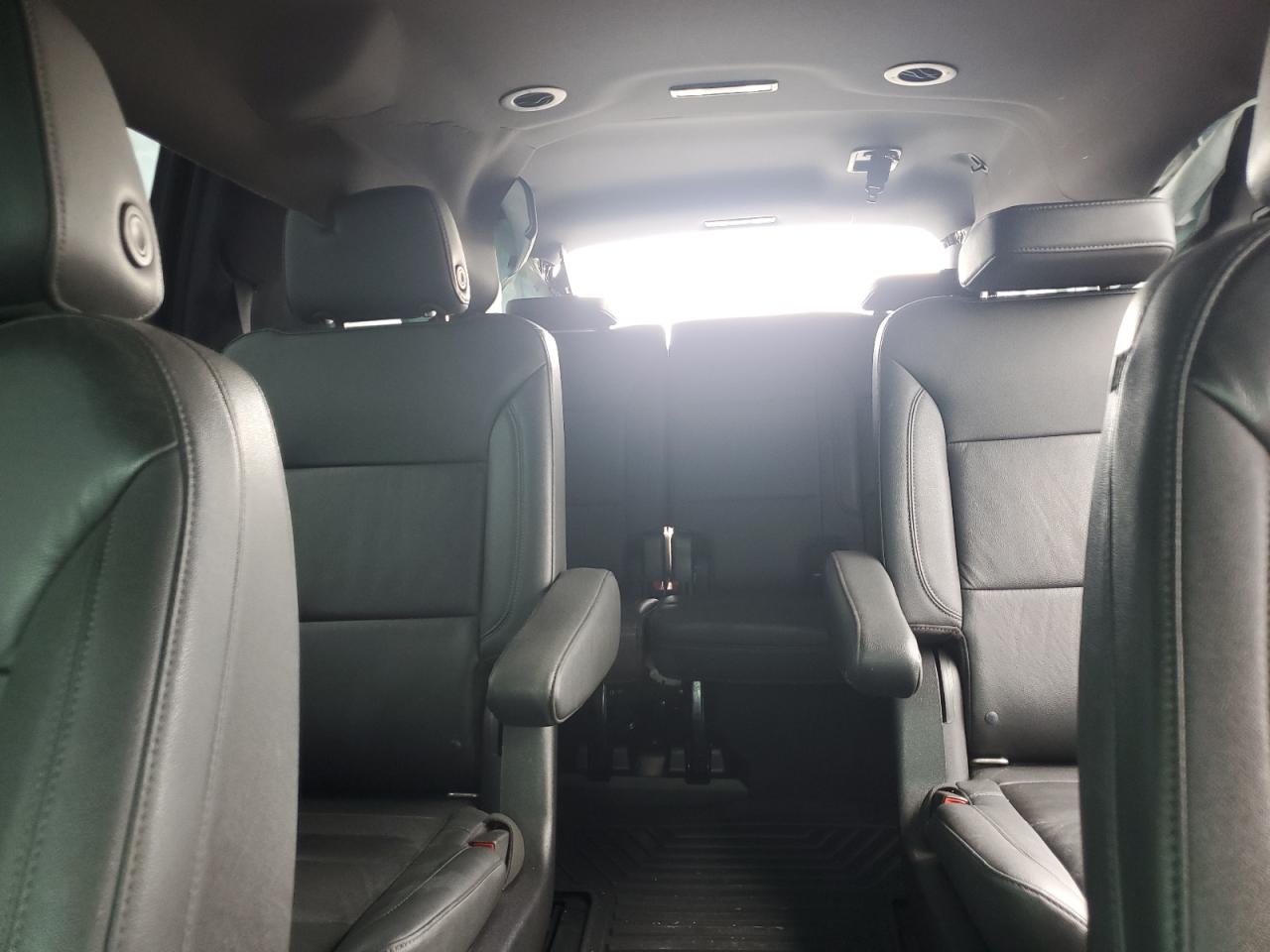 2022 Chevrolet Suburban C1500 Lt VIN: 1GNSCCKD6NR205382 Lot: 63981685
