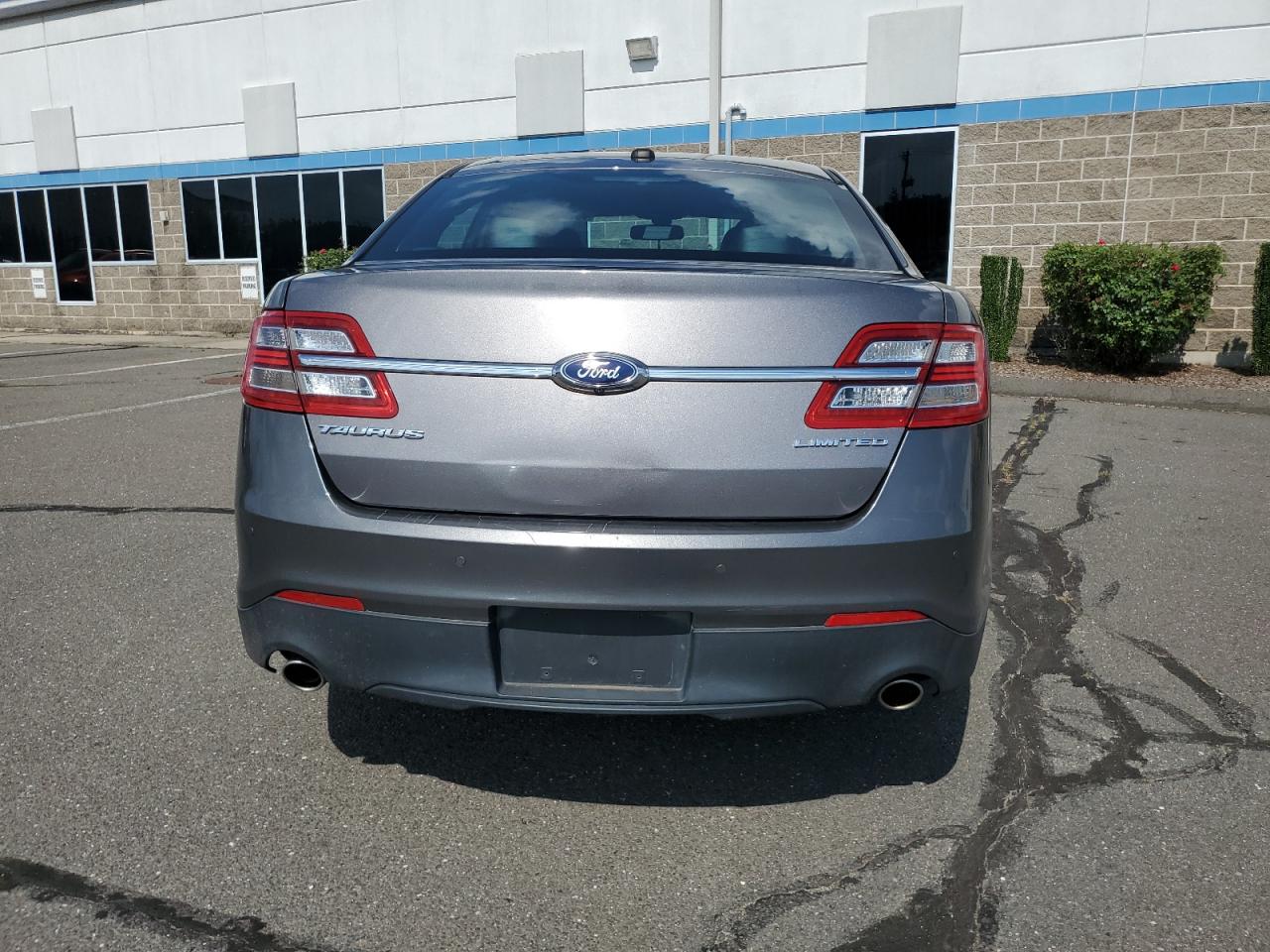 2013 Ford Taurus Limited VIN: 1FAHP2F82DG225658 Lot: 65421395