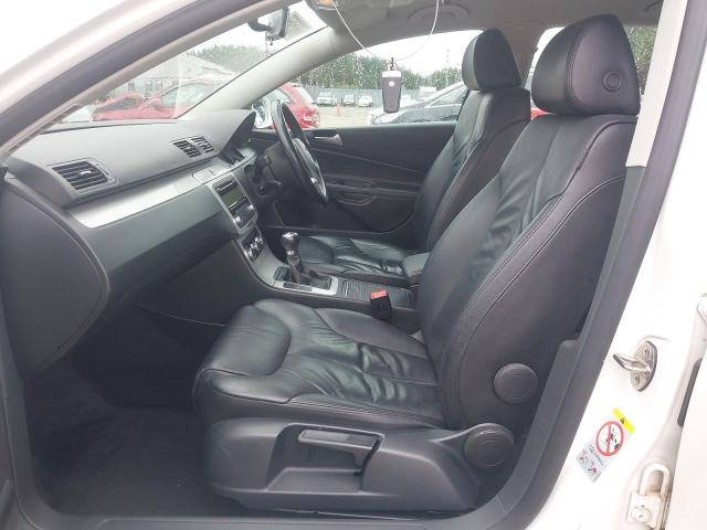 2010 VOLKSWAGEN PASSAT HIG