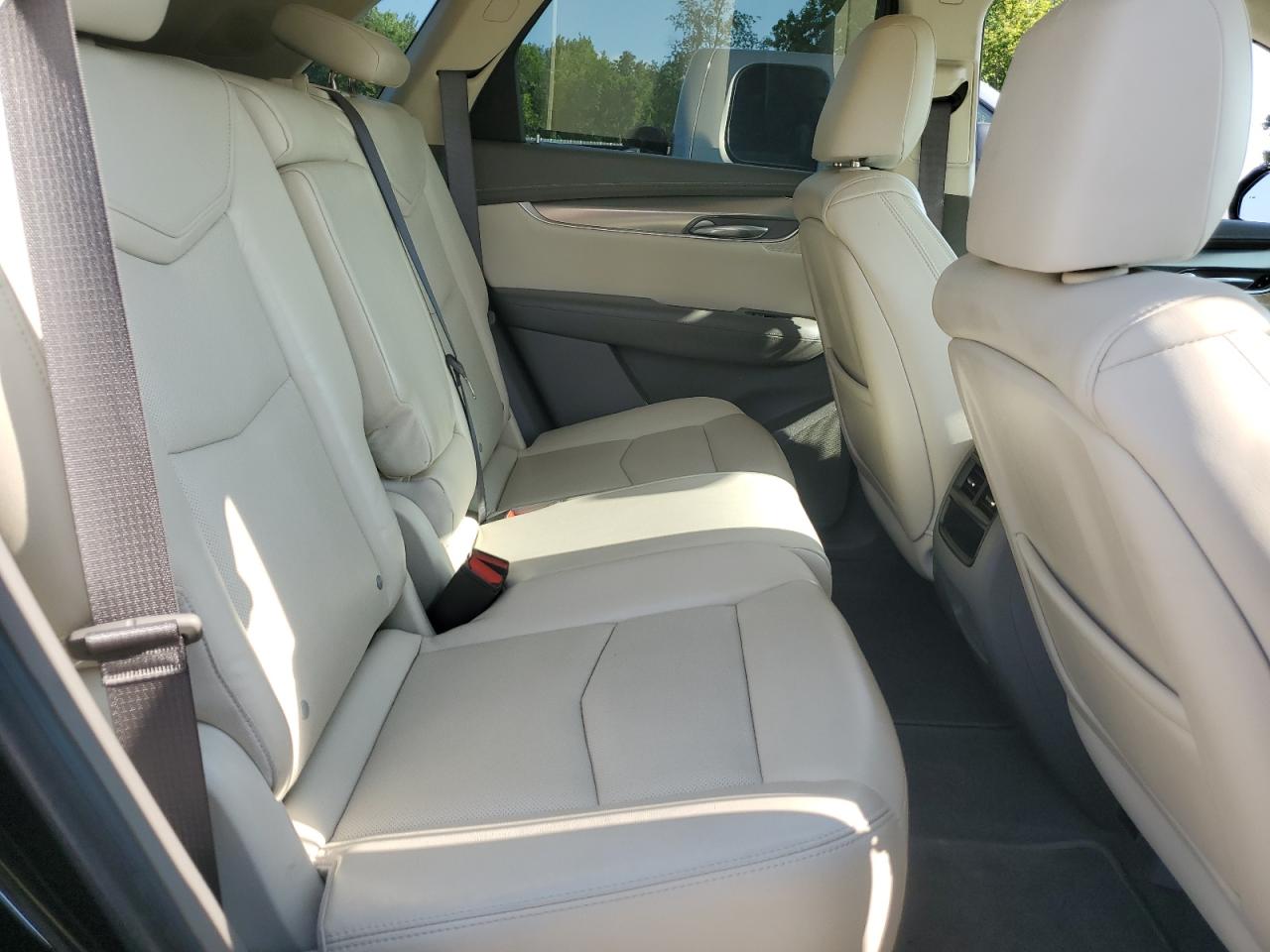 2017 Cadillac Xt5 Luxury VIN: 1GYKNBRS1HZ209632 Lot: 65028785