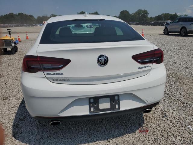  BUICK REGAL 2018 Белы