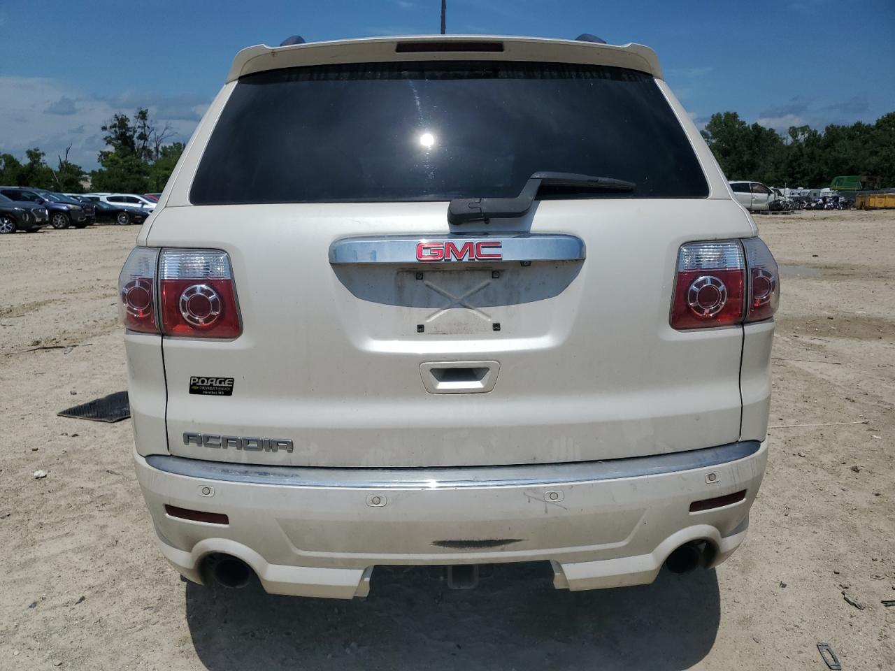 1gkkrted8bj335648 1GKKRTED8BJ335648 2011 GMC Acadia Denali